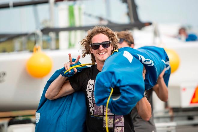 500 sejlere fra 18 nationer gør sig klar til Practice Race mandag eftermiddag. Stævnet starter tirsdag klokken 11 - 2015 Melges 24 World Championship © Mick Anderson / Sailingpix.dk http://sailingpix.photoshelter.com/